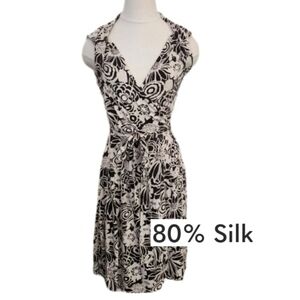 Banana Republic Dress Wrap 80% Silk  Brown Size M